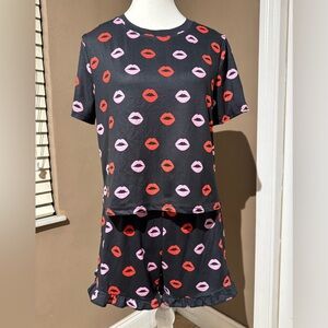 Black Pajama Set with Pink and Red Lips
